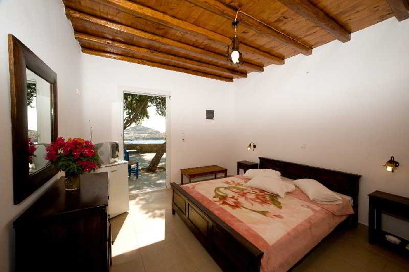 Daktilidis-Village-Room-8