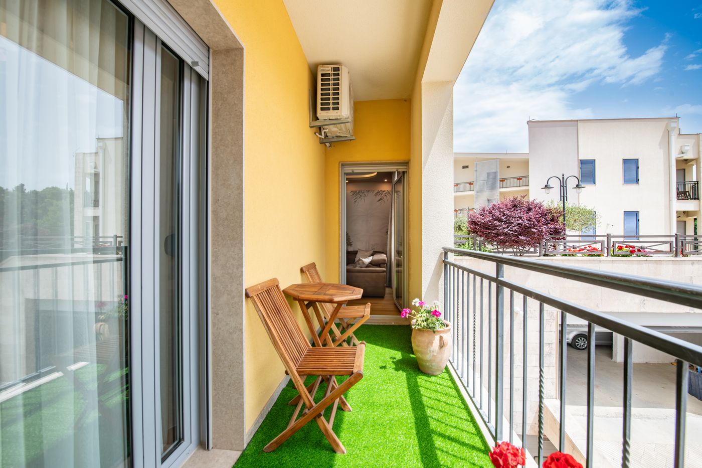 Apart-Hotel-MS-Katunjanin-Room-17