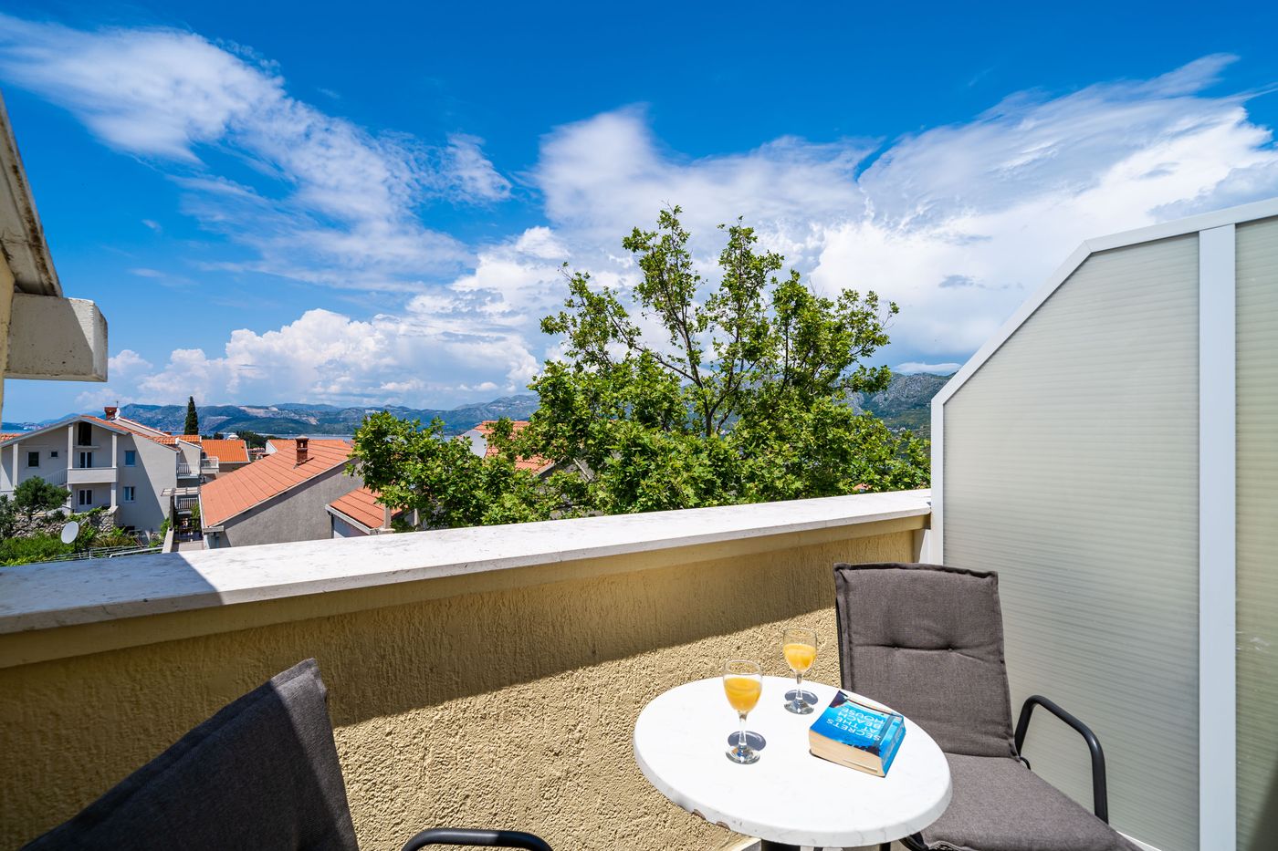 Bacan-Serviced-Apartments-Room-64