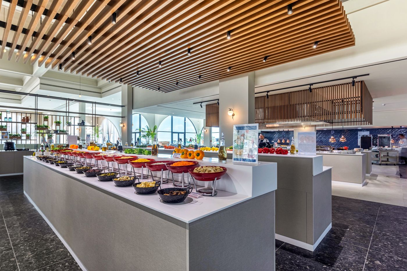 Louis-Phaethon-Beach-Restaurant-40