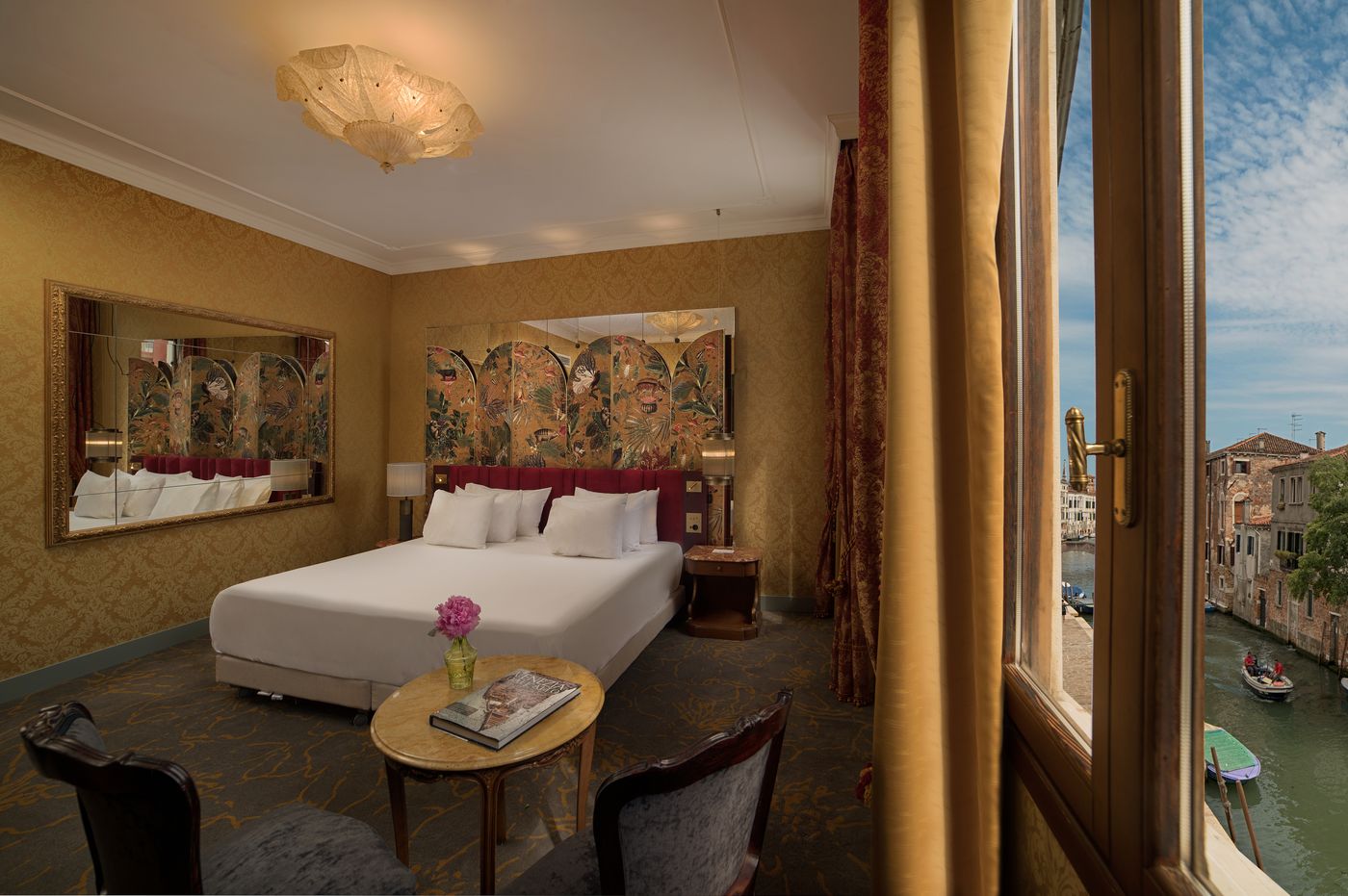 NH-Collection-Venezia-Grand-Hotel-Palazzo-dei-Dogi-Room-37