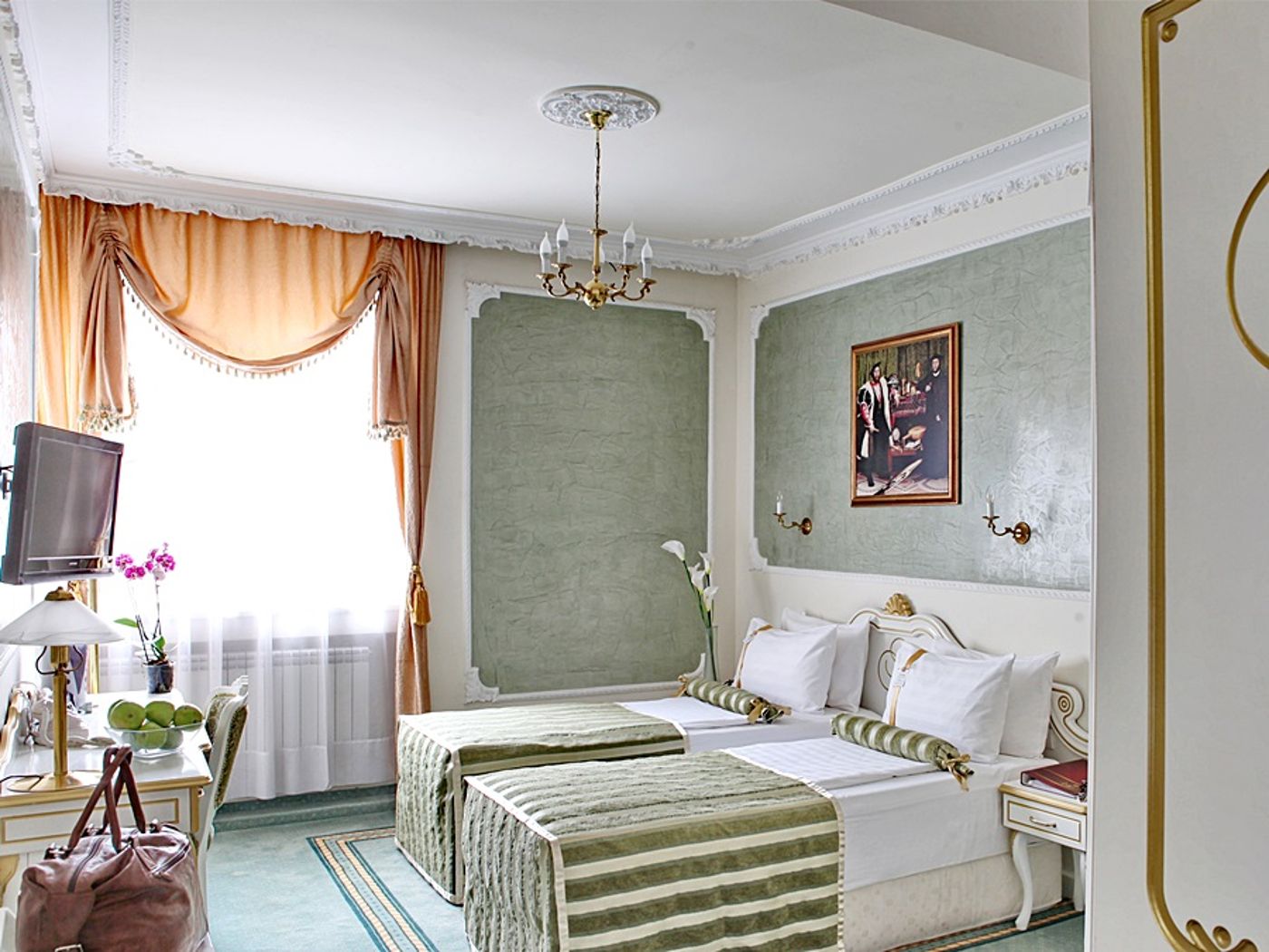 Queens Astoria Design Hotel-Serbia-BELGRADE-General view-7