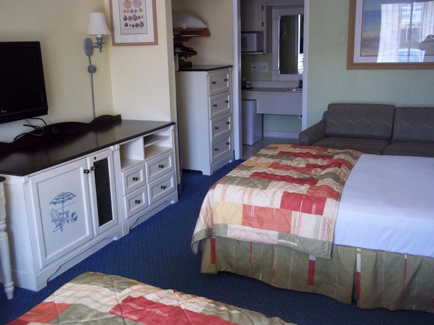 Seralago Hotel and Suites