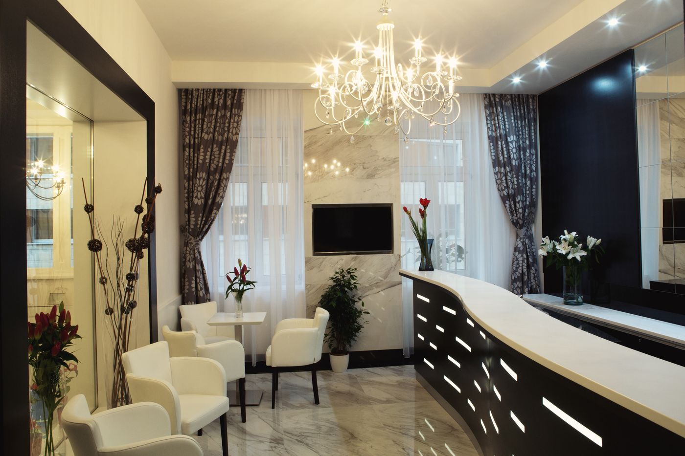 Royal Plaza-Czech Republic-PRAGUE -Lobby-2