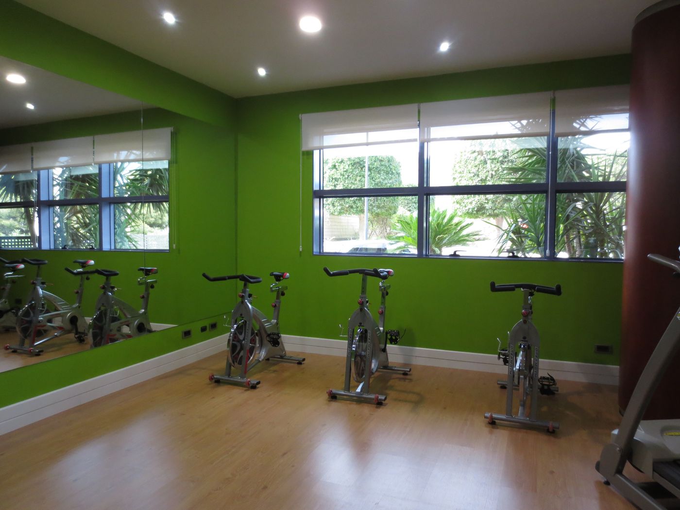 Hotel-Jardines-de-Amaltea-Sports-and-Entertainment-24