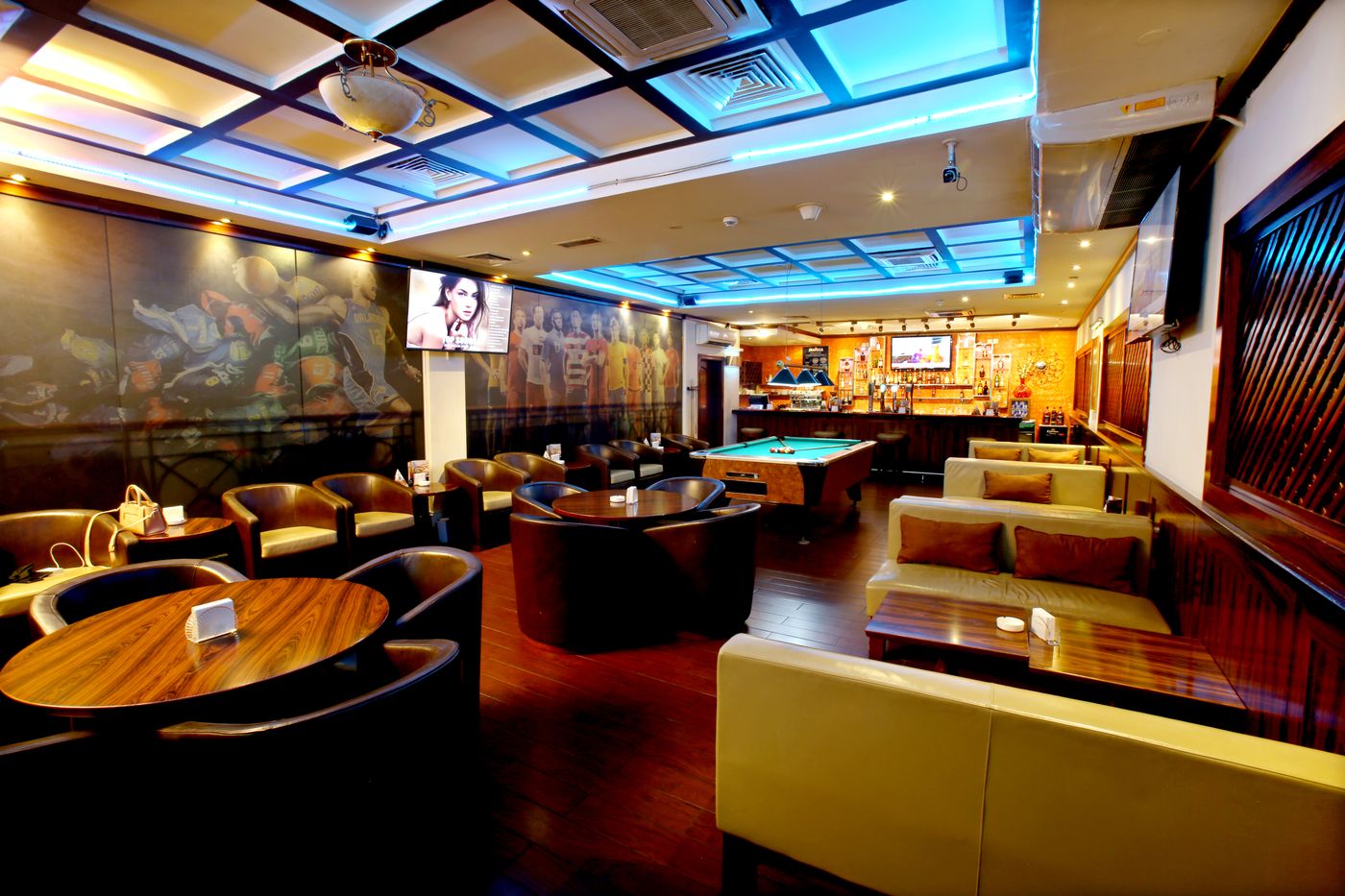 Excelsior-Hotel-Downtown-Sports-and-Entertainment-24