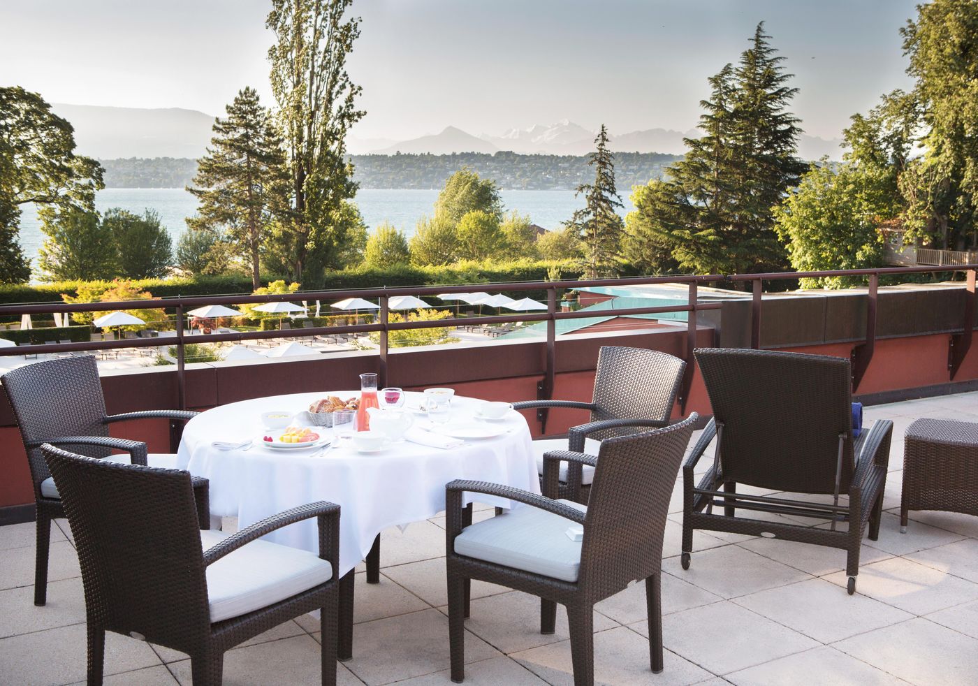 La-Reserve-Geneve---Hotel-Spa-and-Villa-Room-4