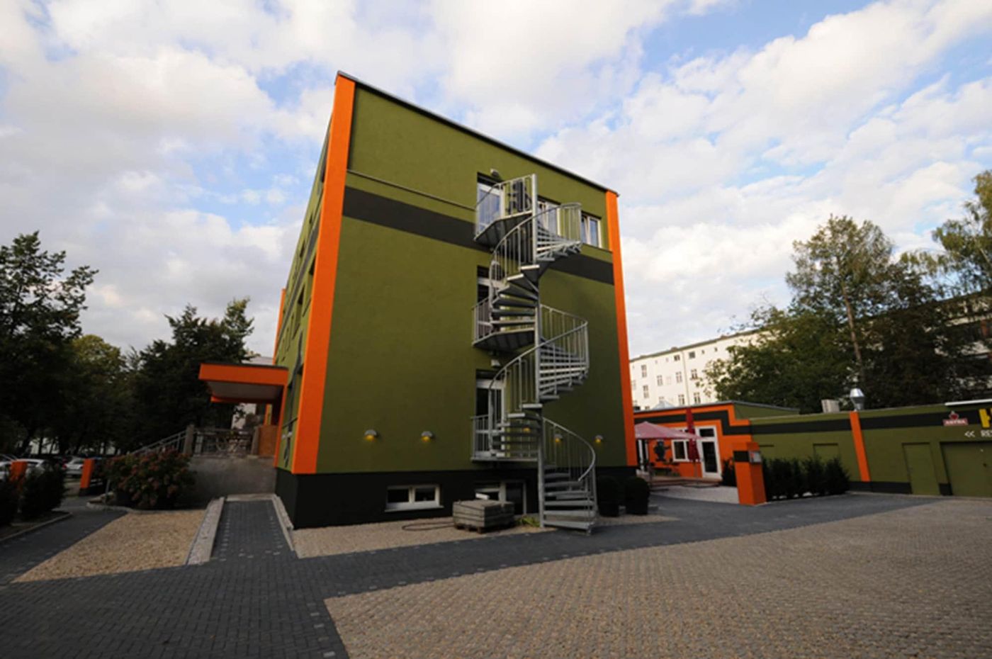 Holi-Hostel-Hotel-General-view-42