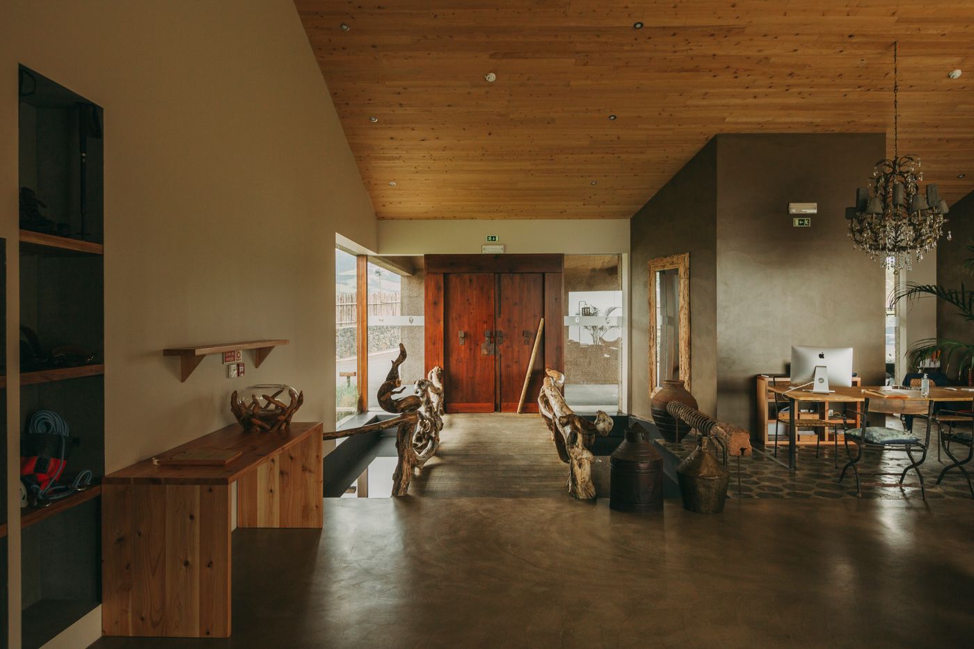 Santa-Barbara-Eco-Beach-Resort-Lobby-44