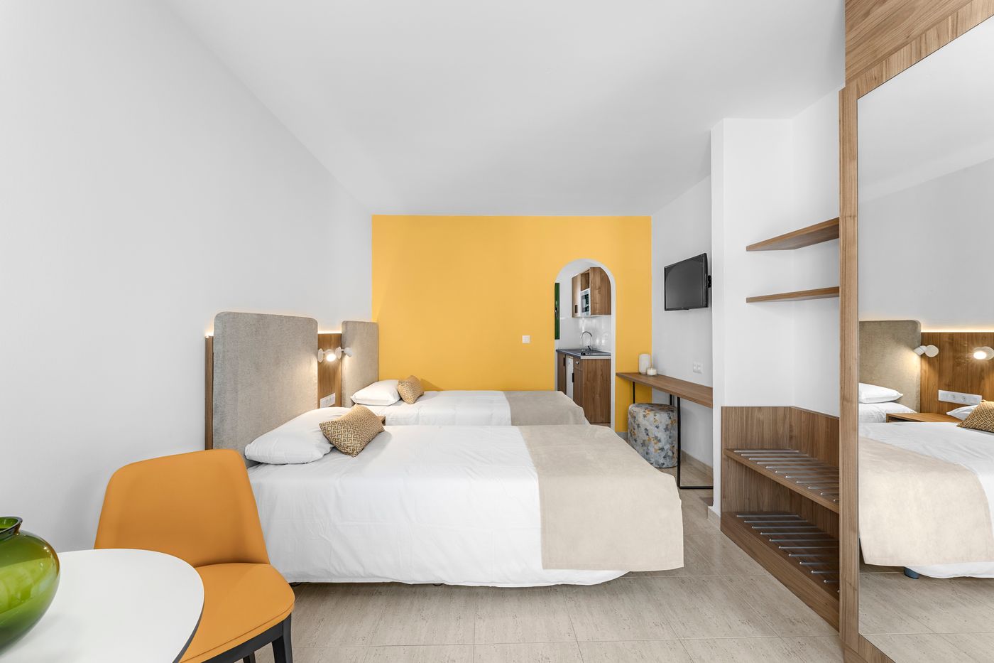 TROPICANA APARTAMENTOS