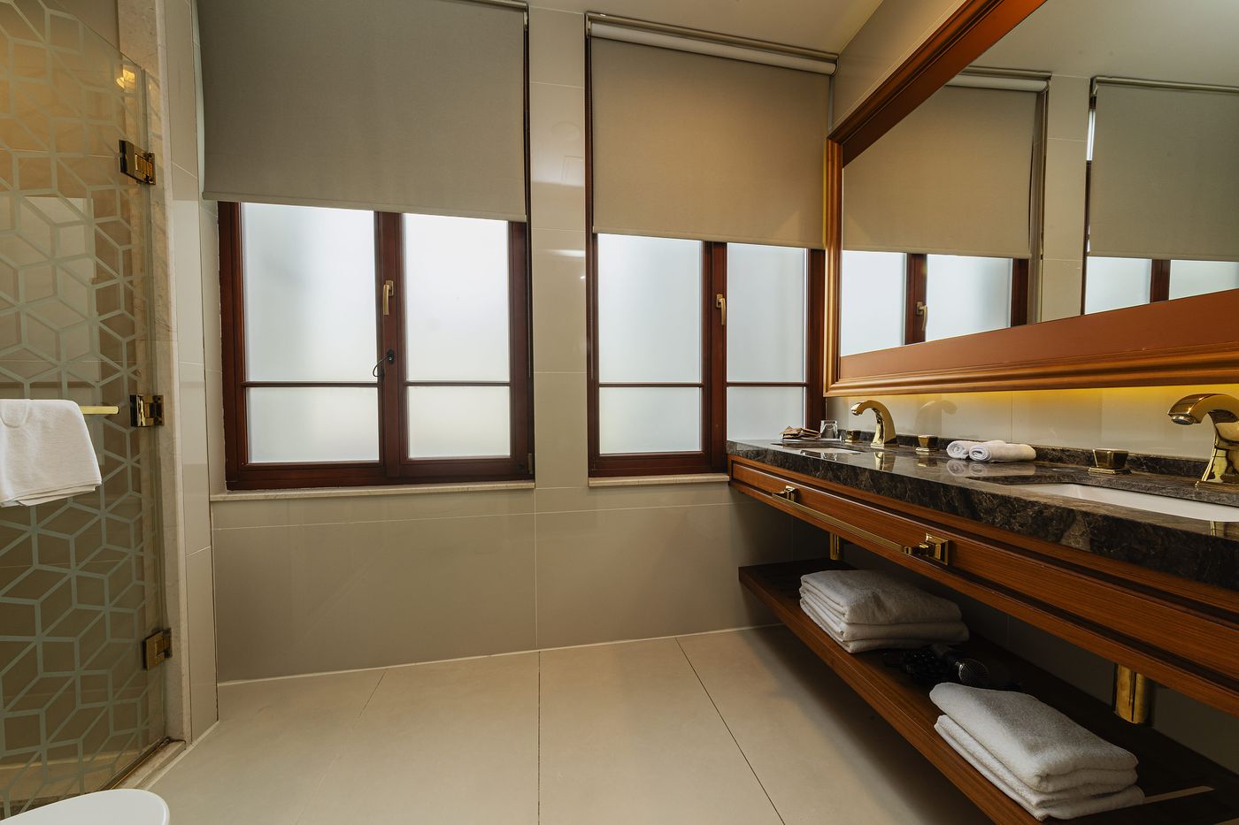 Mercure-Istanbul-Sirkeci-Room-64