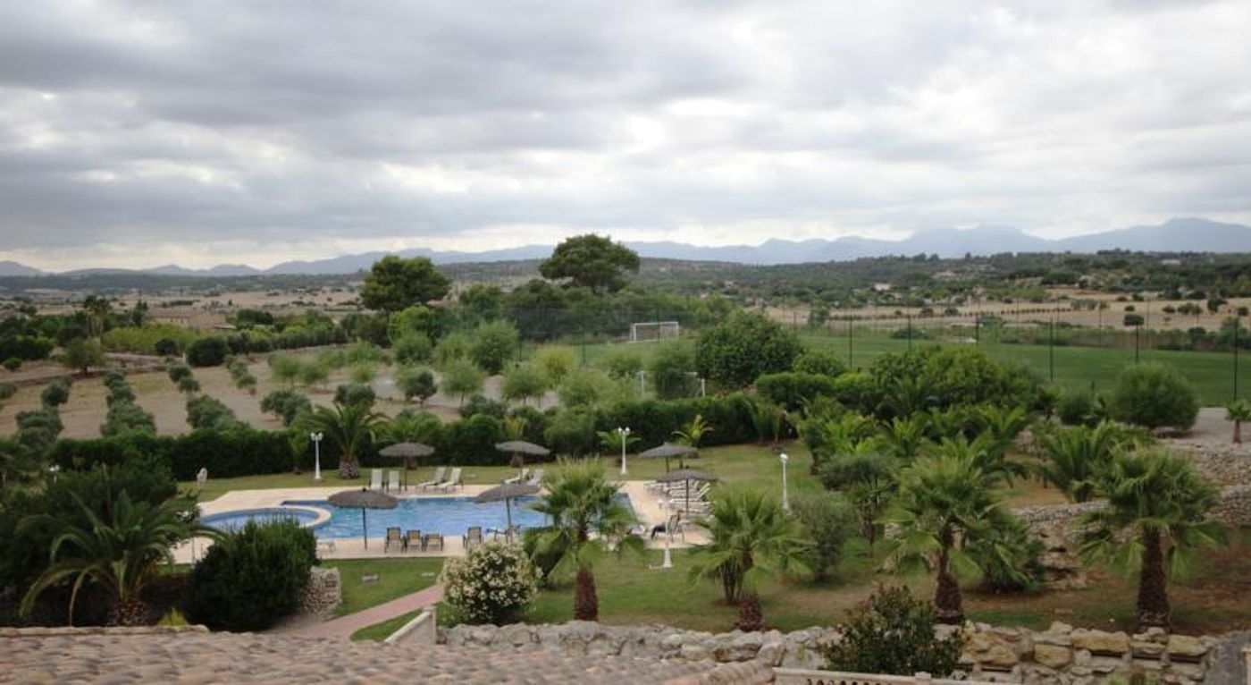 Hotel Rural Son Manera