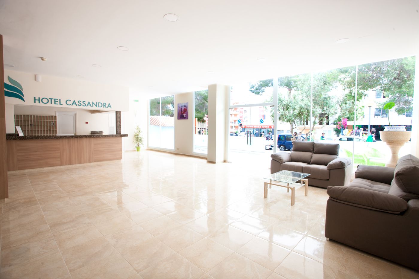 Cassandra Hotel (Ex Santa Monica)