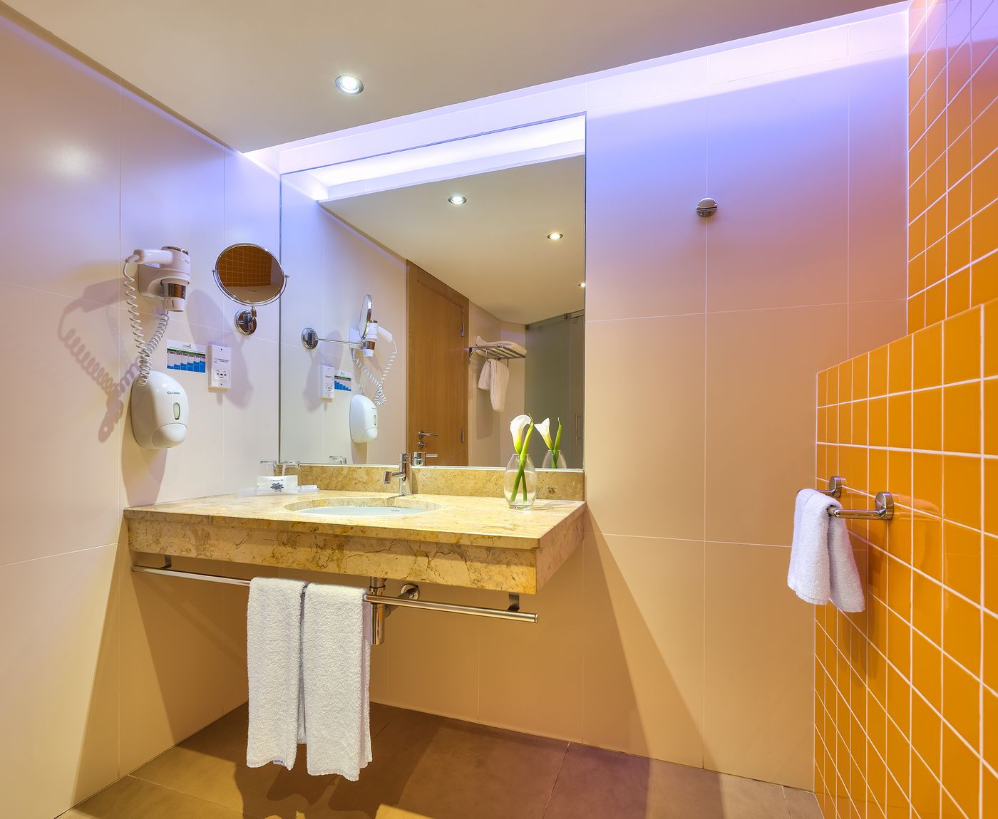 The-Views-Oasis-Room-28