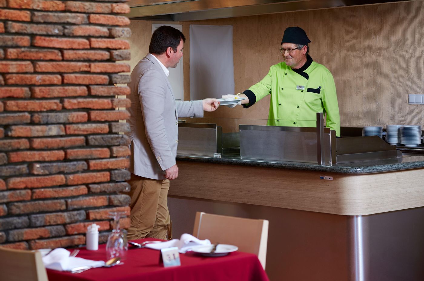 Alcazar-Hotel-Restaurant-33