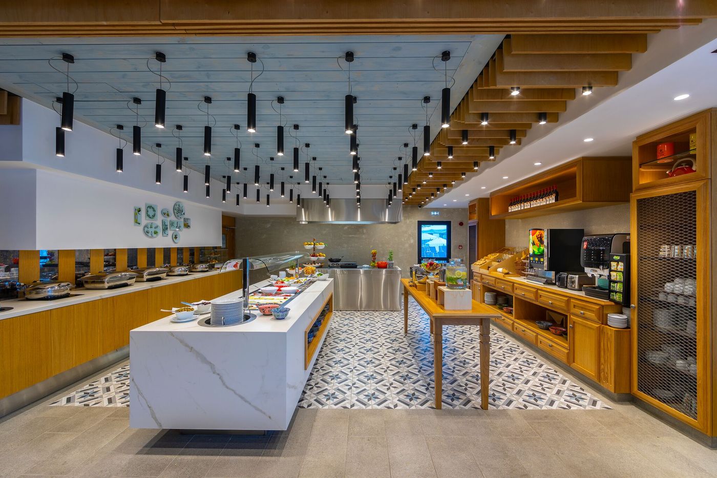 Anemi-Hotel-and-Suites-Restaurant-53