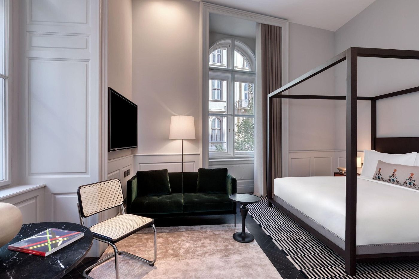 Dorothea-Hotel-Budapest-Autograph-Collection-Room-39