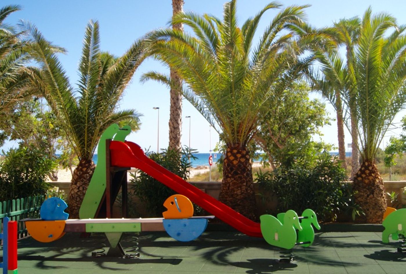 Port Hotel Europa Suites Aparthotel