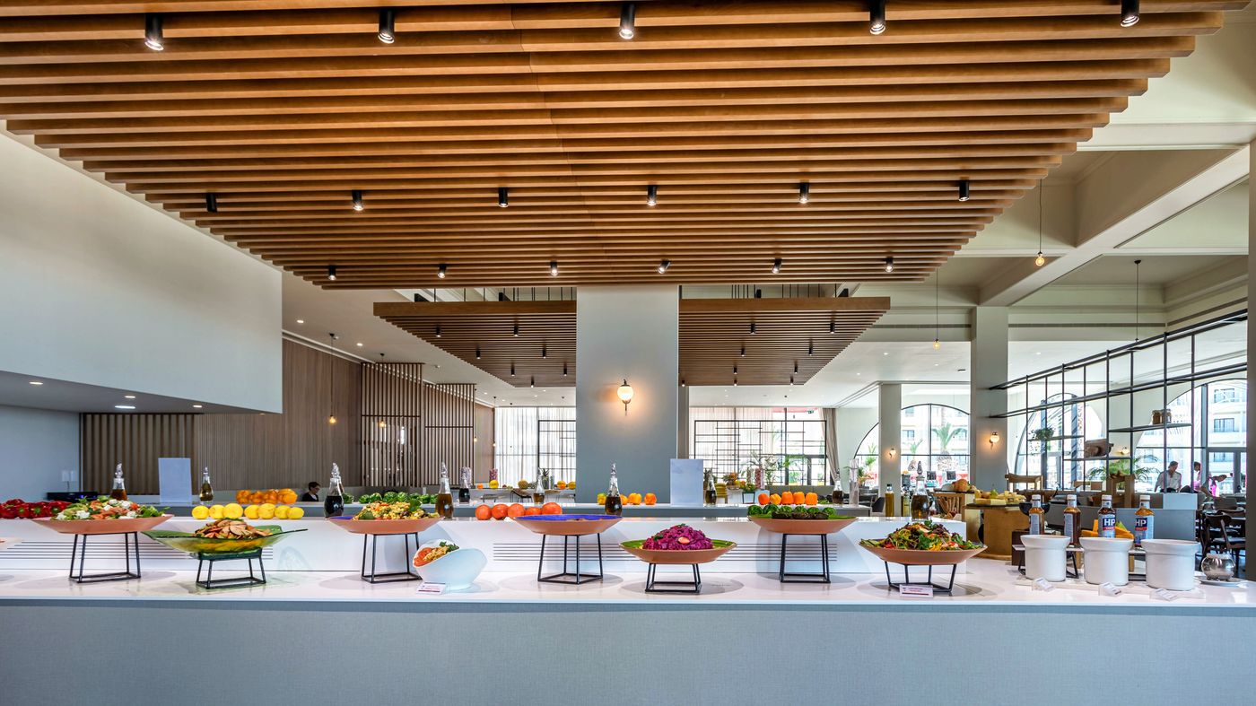 Louis-Phaethon-Beach-Restaurant-41