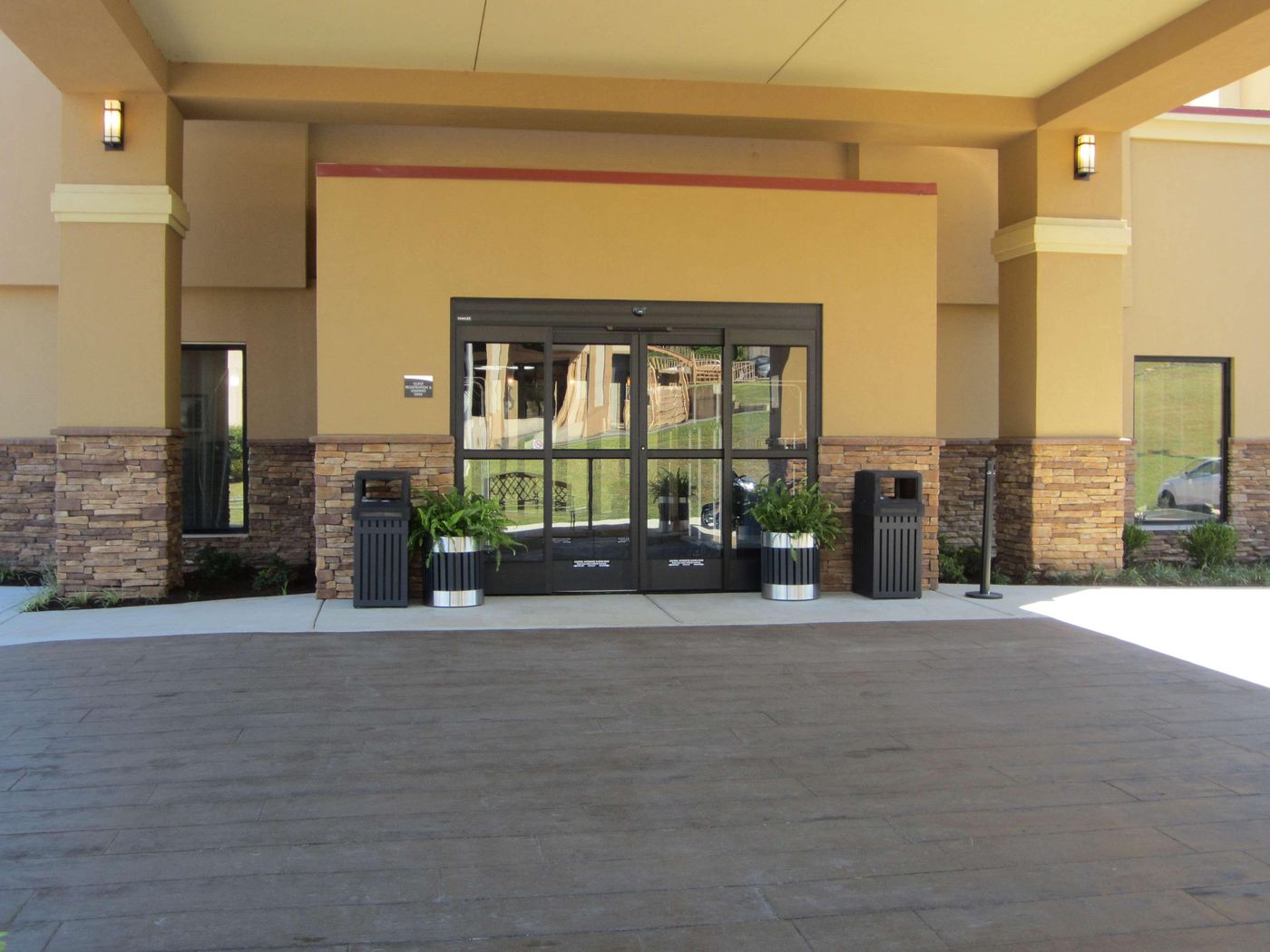 Best Western Plus Sunrise Inn-United States-Nashville-General view-5