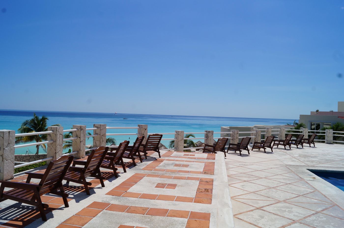 Solymar-Beach-Resort-Terrace-43