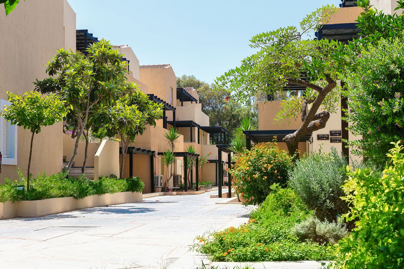 Grand Leoniki by Grecotel