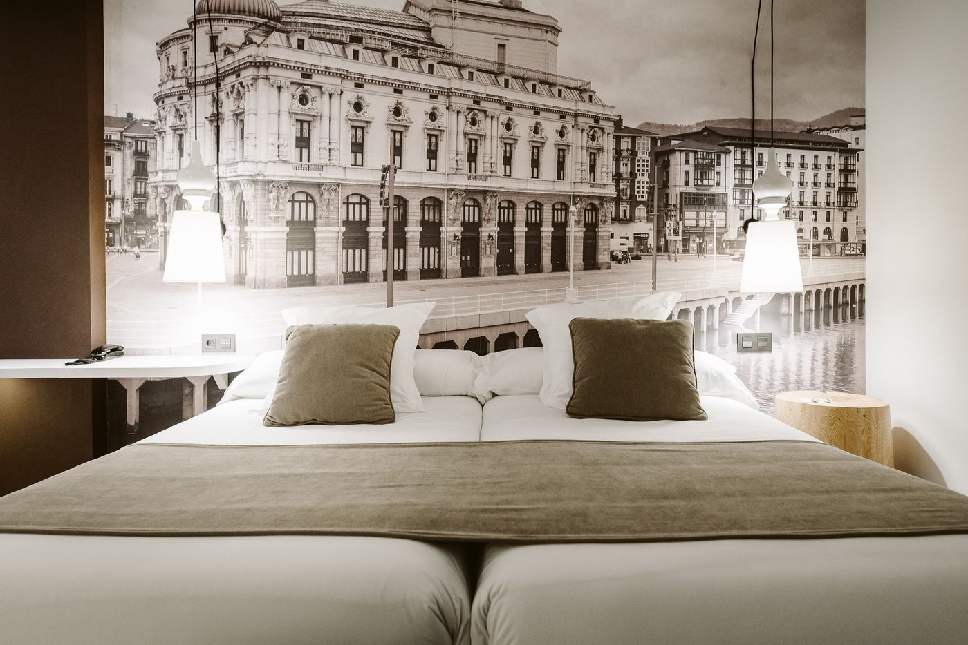 Abando-Spain-BILBAO-Room-6