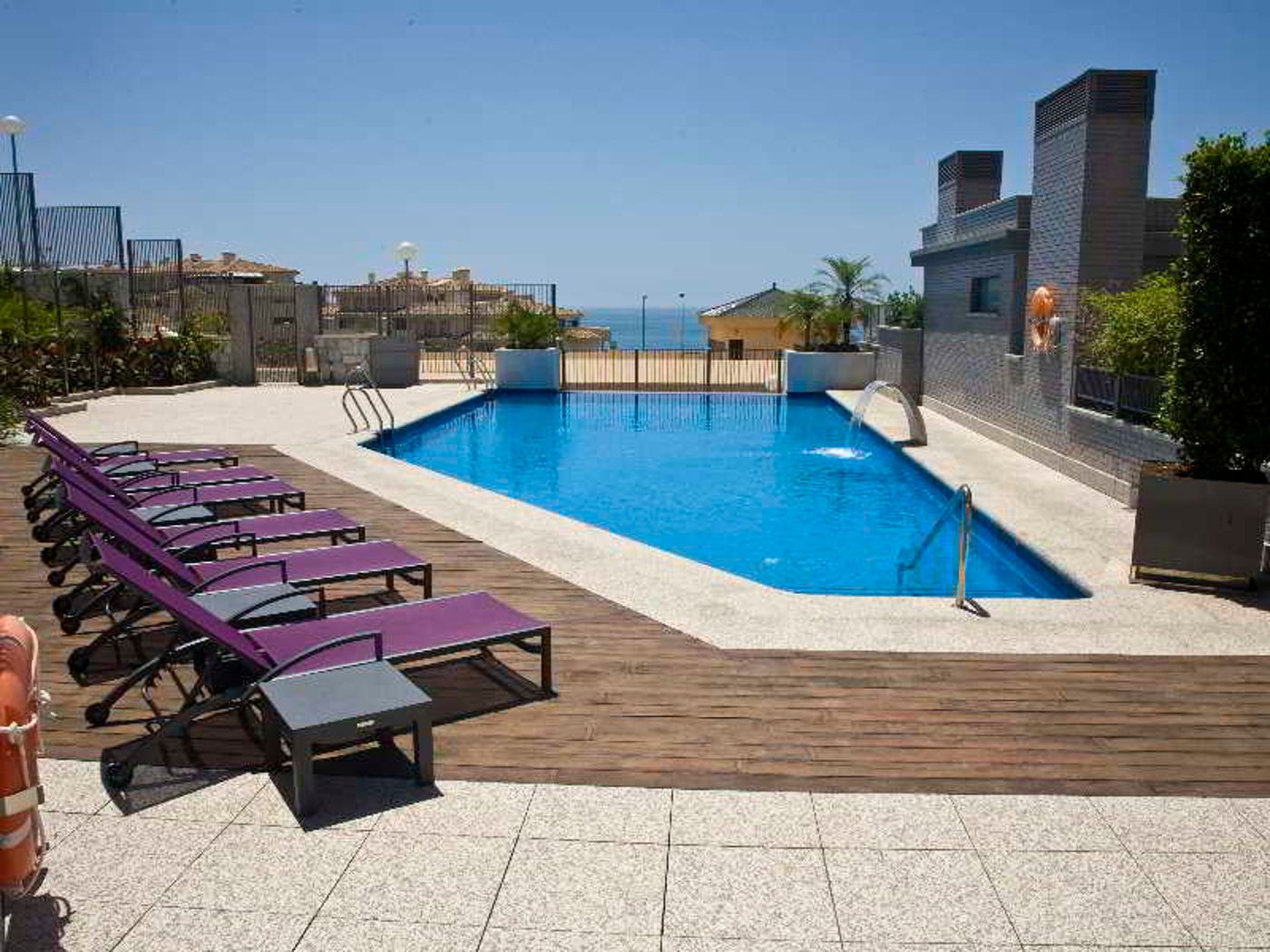 Nexus-Benalmadena-Suites-and-Apartments-Pool-4