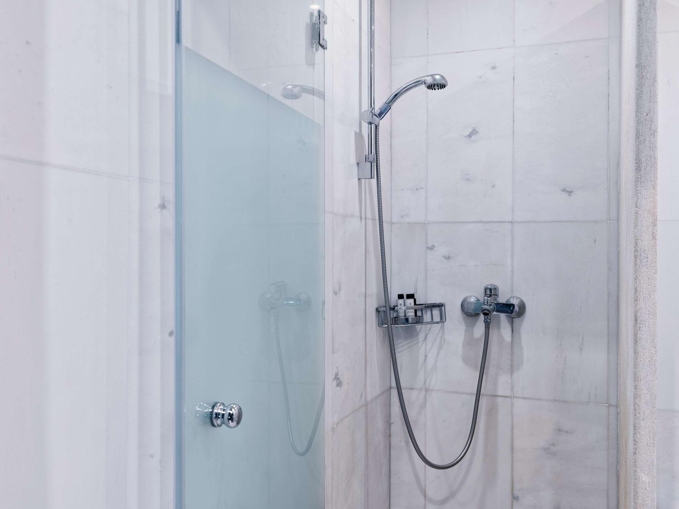 Kontokali-Bay-Room-56