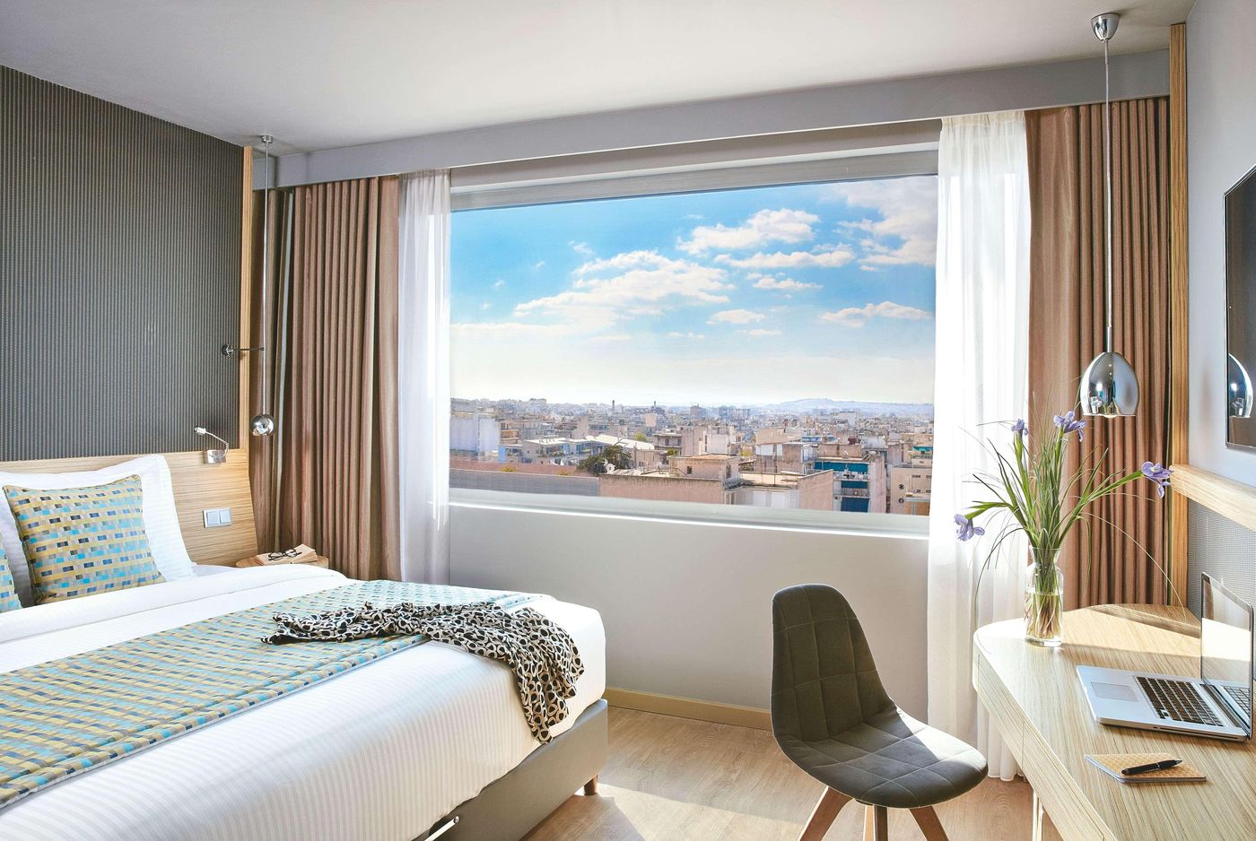 Wyndham-Grand-Athens-Room-36