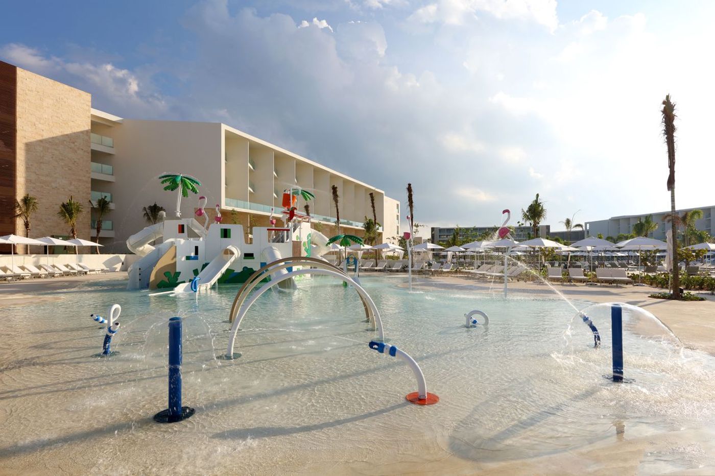 Grand-Palladium-Costa-Mujeres-Resort---Spa-Pool-12