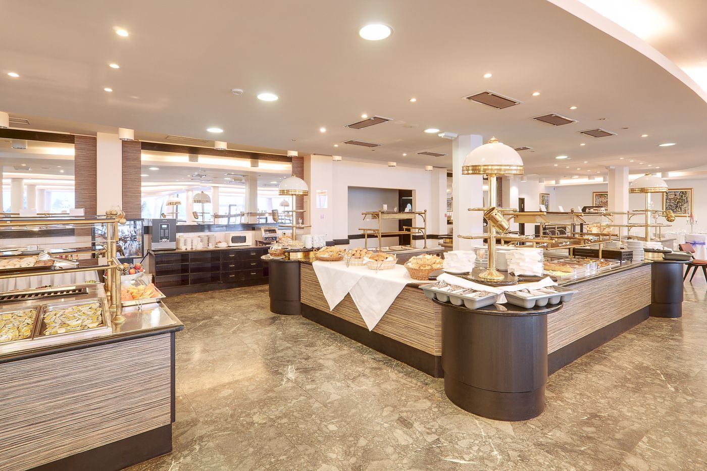 Adriatic-Restaurant-35