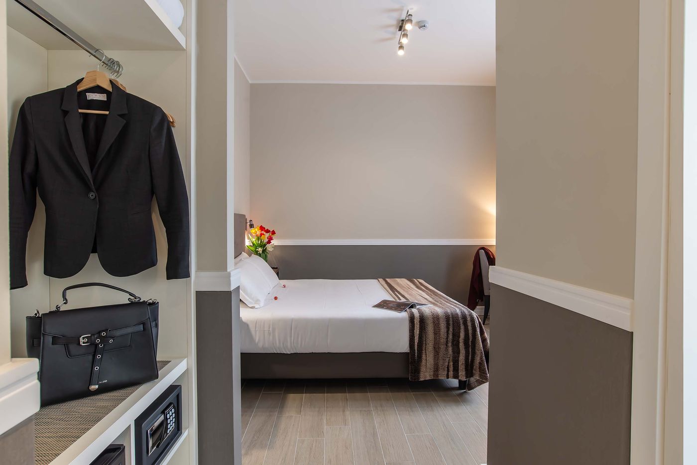 Fragrance-St-Peter-Hotel-Room-32