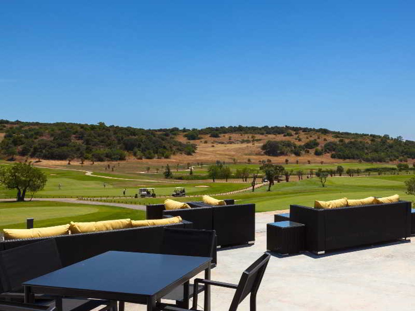 Morgado-Golf---Country-Club-Terrace-11
