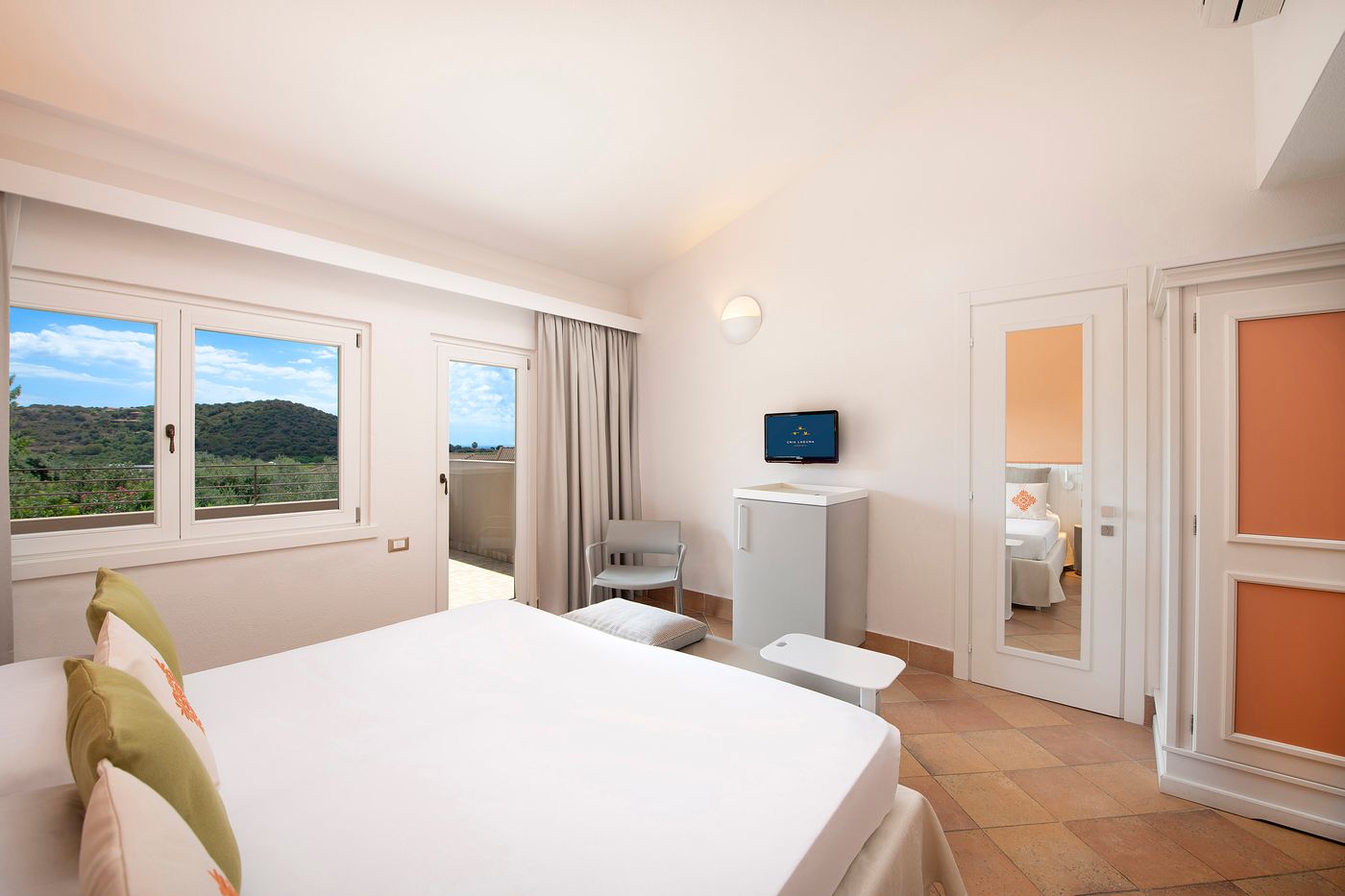 Chia-Laguna---Hotel-Village-Room-28