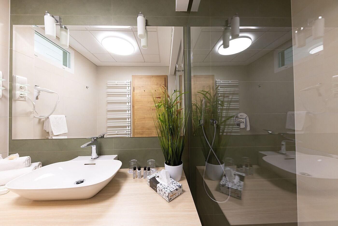 Nadas-To-Park-Hotel-Superior-Room-29