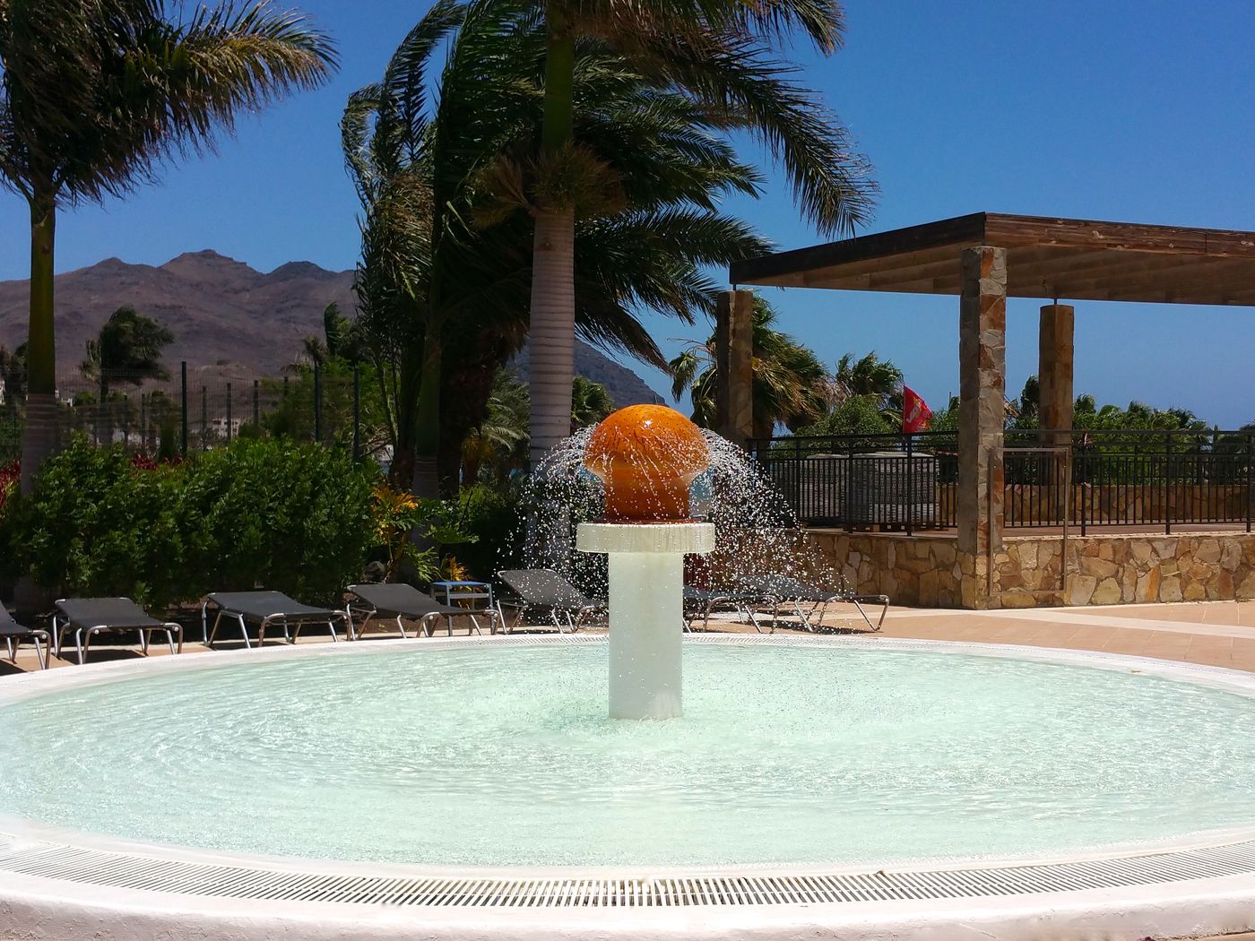 Playitas-Aparthotel-Pool-17