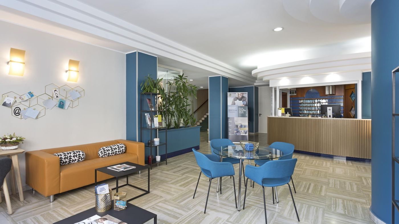 B-b-Hotel-Pescara-Lobby-4