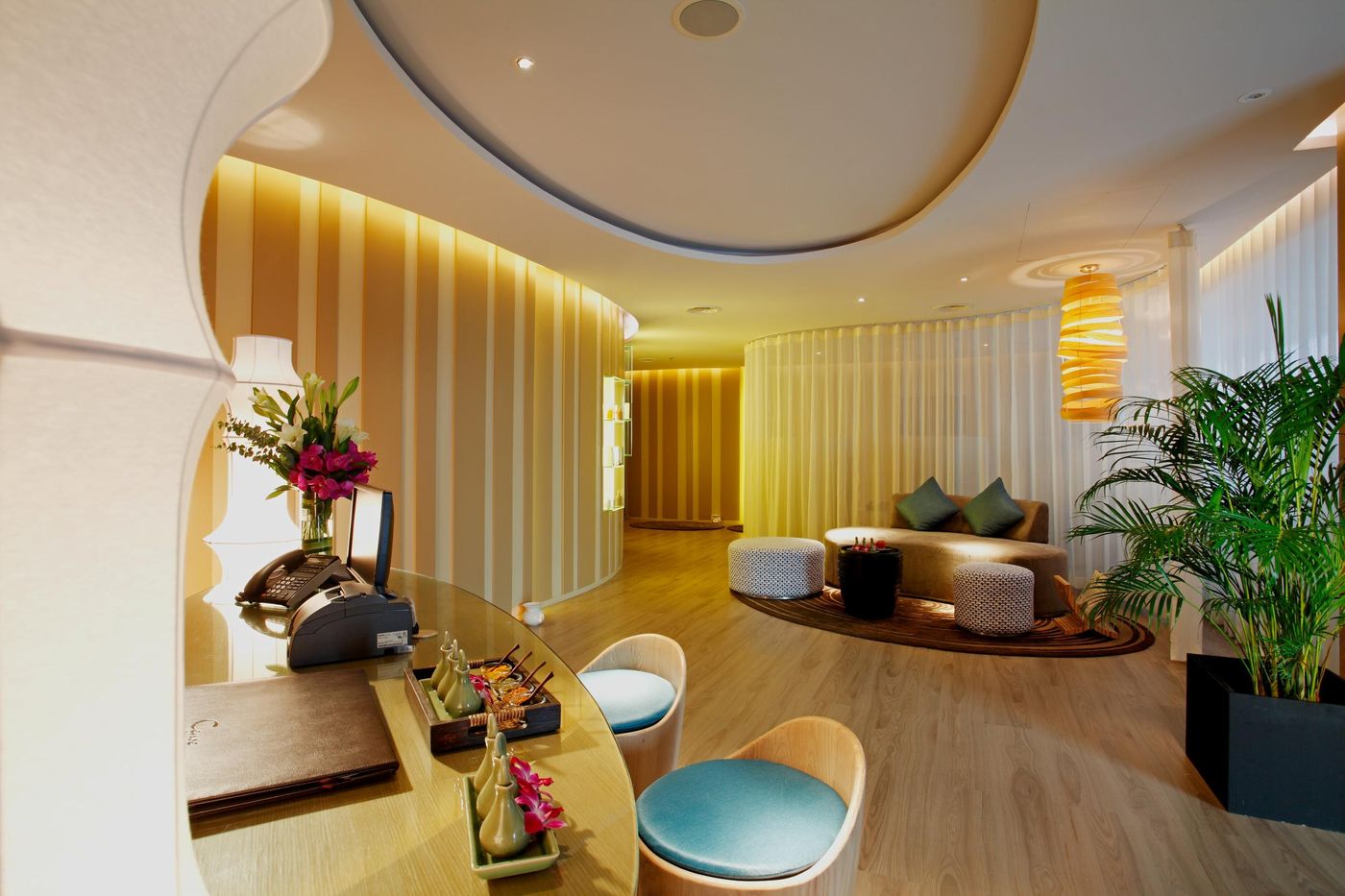 Centara-Watergate-Pavilion-Hotel-Bangkok-Sports-and-Entertainment-3