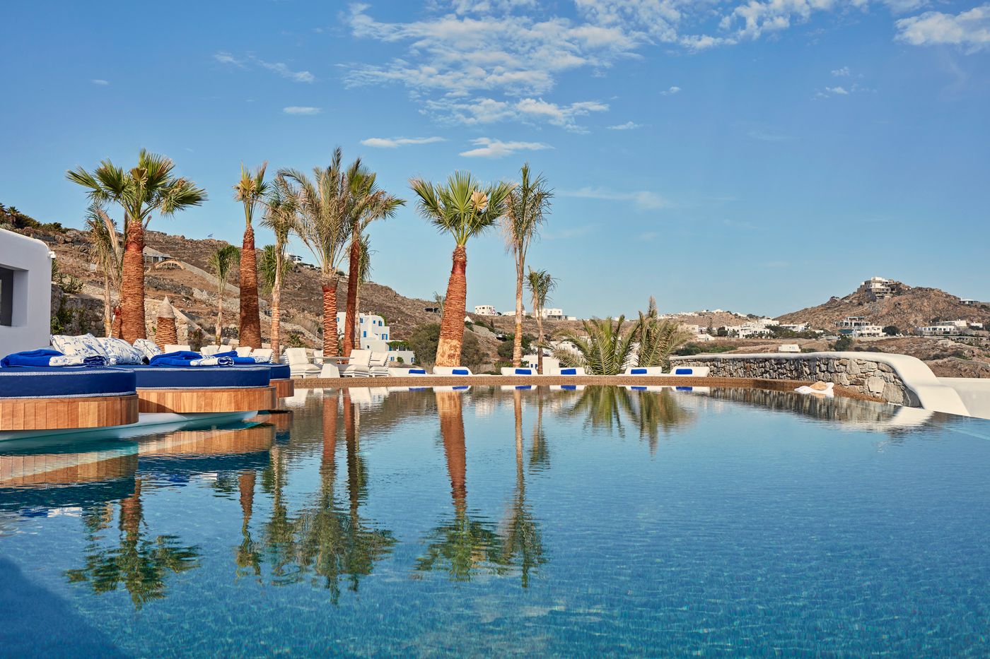 Katikies-Mykonos---The-Leading-Hotels-Of-The-World-Pool-11