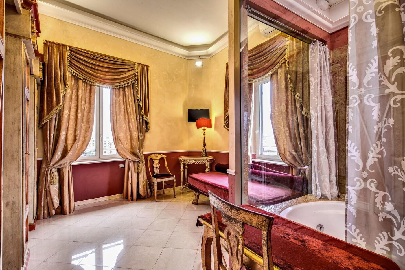 Romanico-Palace-Luxury-Hotel---Spa-Room-28