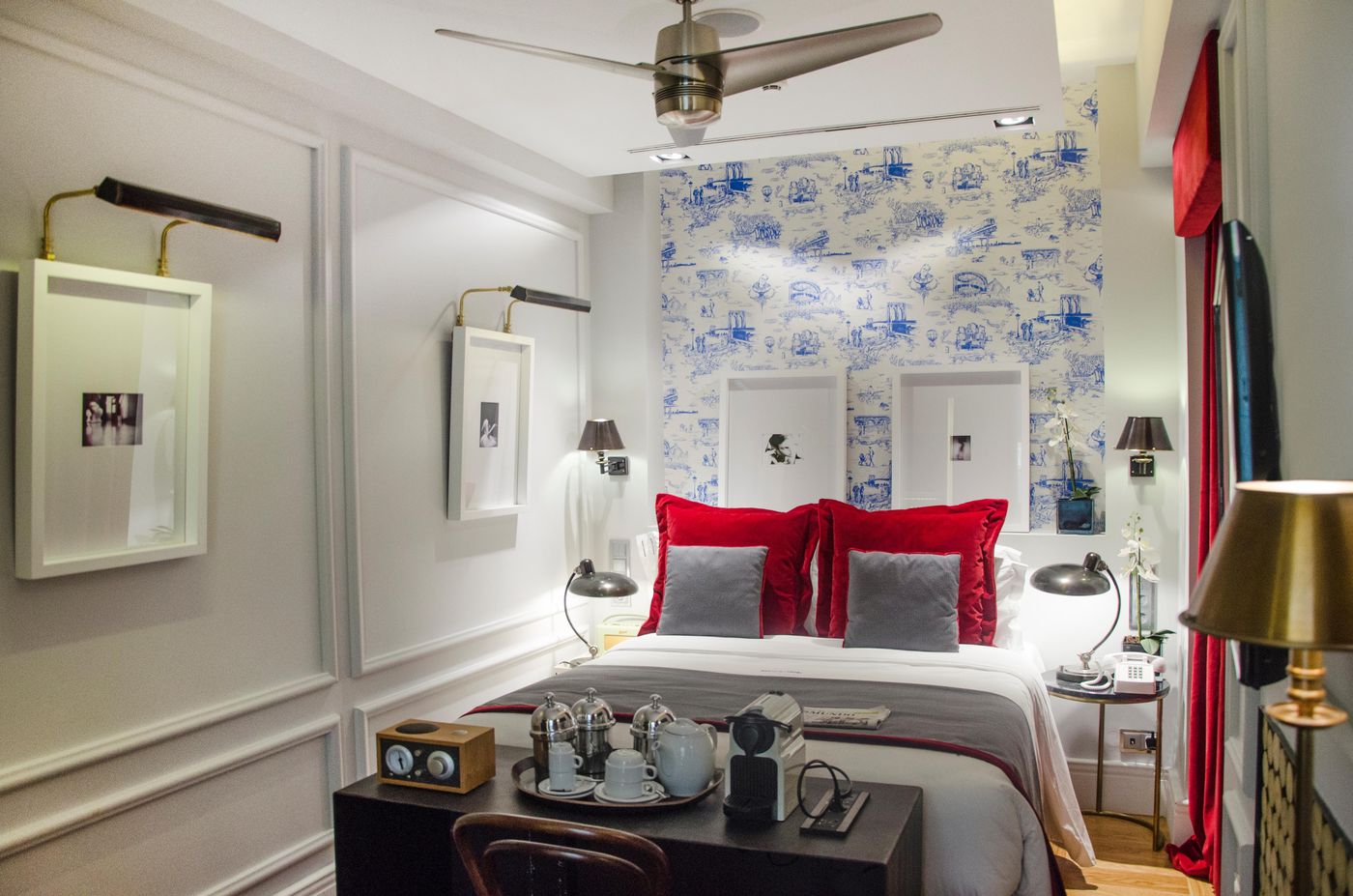 Browns-Central-Hotel-Room-7