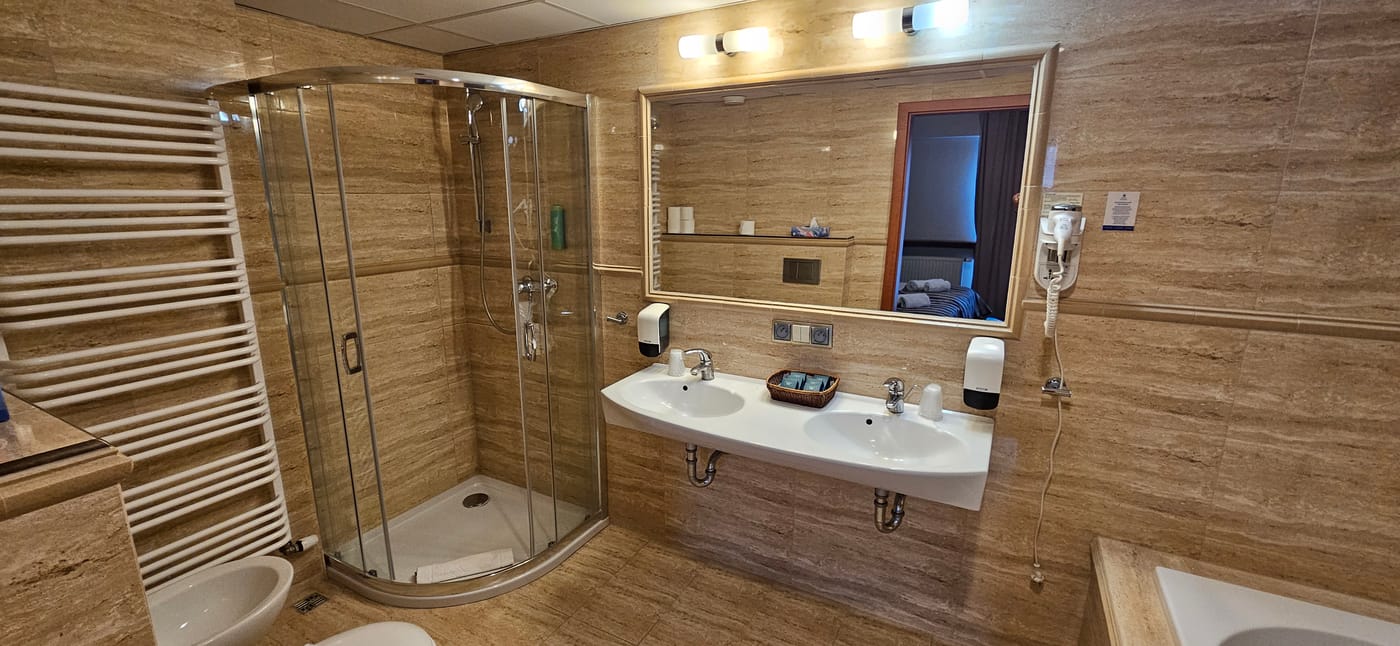 Great Polonia Conrad Krakow-Poland-KRAKOW-Room-9