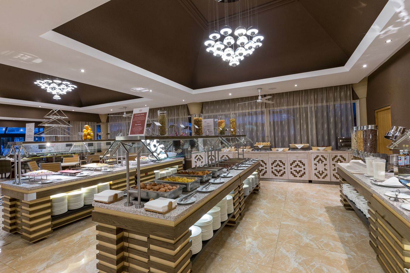 Muthu-Clube-Praia-da-Oura-Restaurant-56