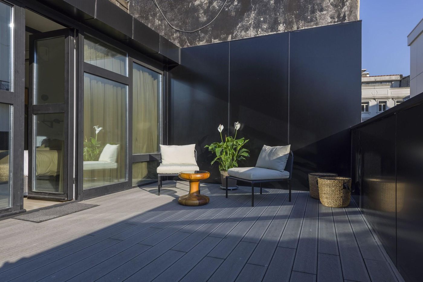 Fitas-Oda-Hotel-Terrace-1