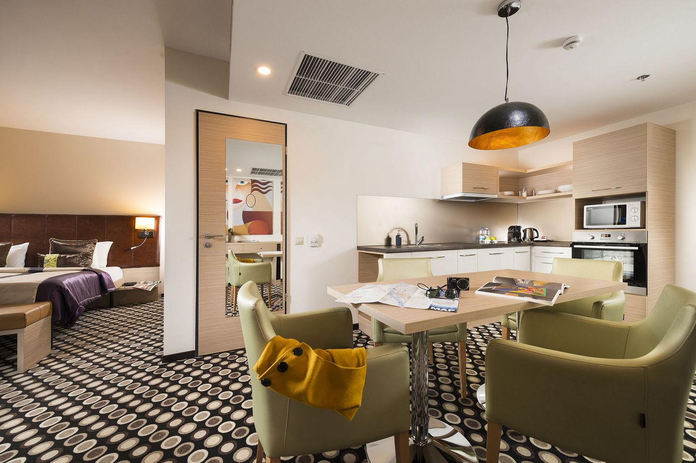 Bo33-Hotel-Family-and-Suites-Room-27