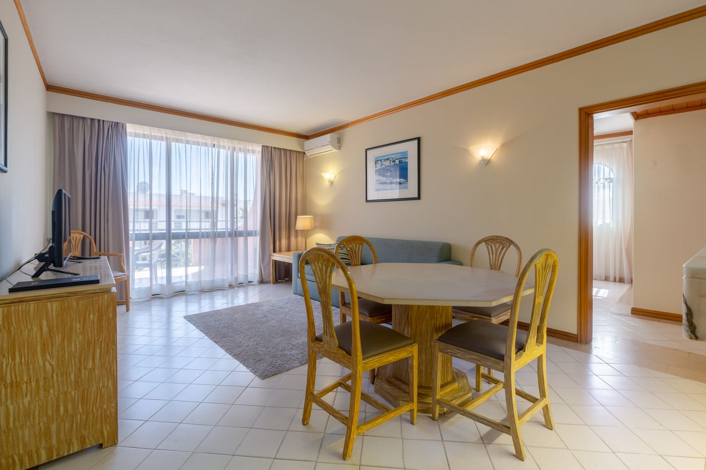 Luna-Clube-Oceano-Room-15