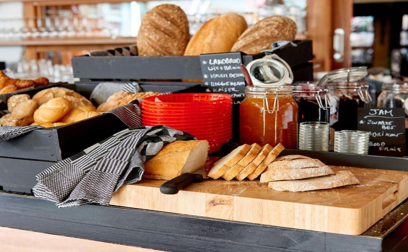 Q-Factory-Hotel-Restaurant-37