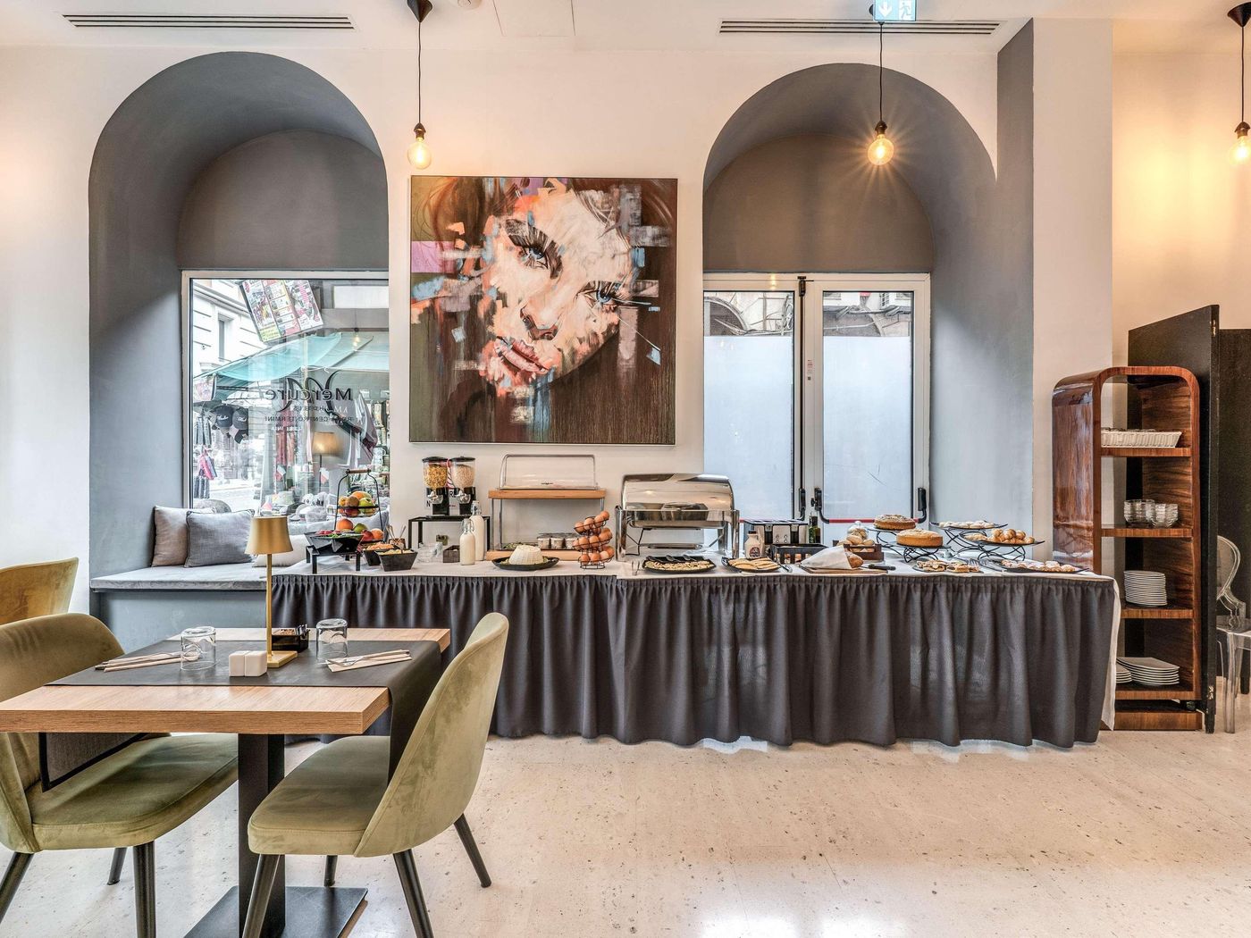 Mercure-Roma-Centro-Termini-Restaurant-15