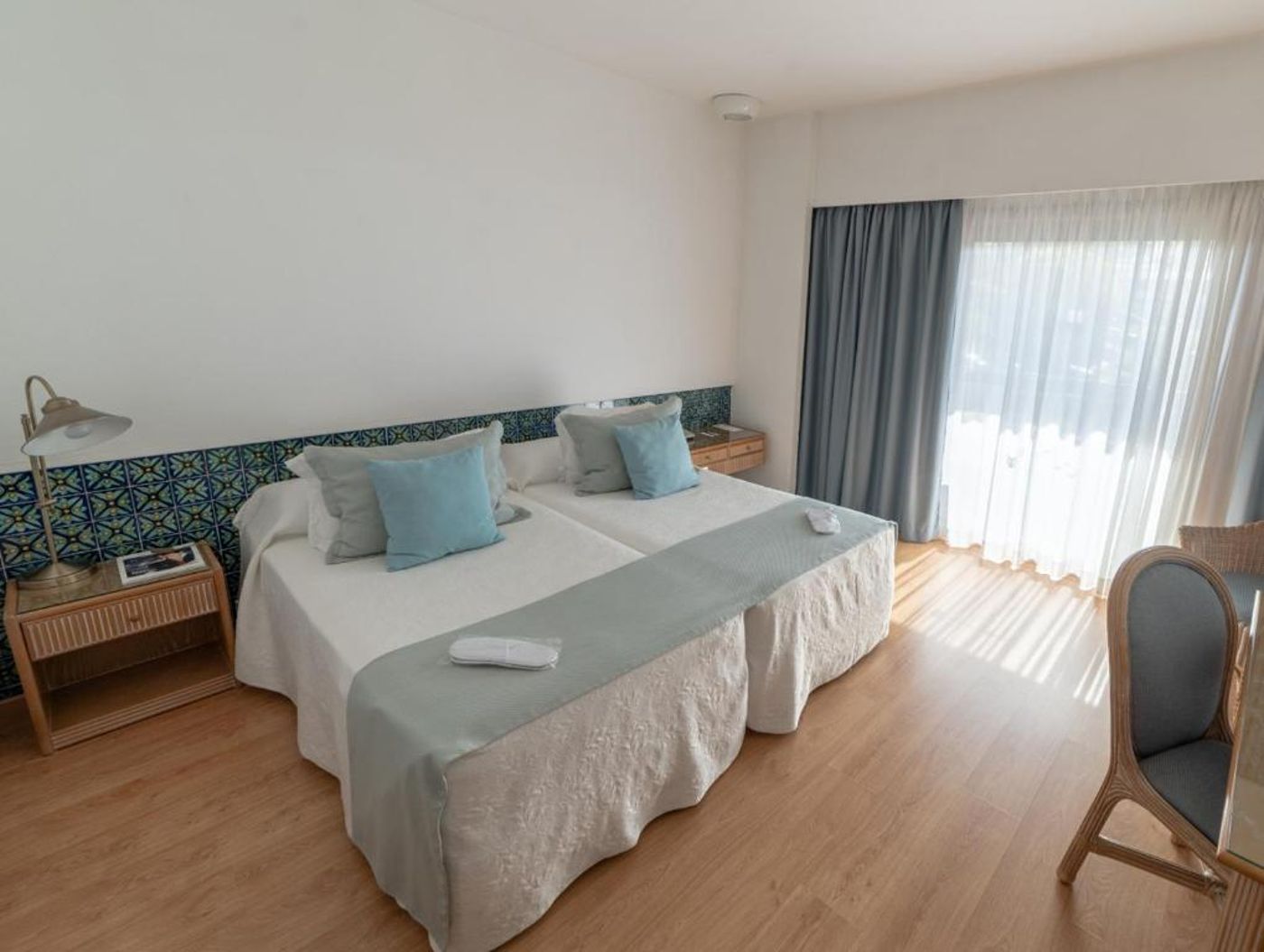 Smy-Puerto-de-la-Cruz-Room-25